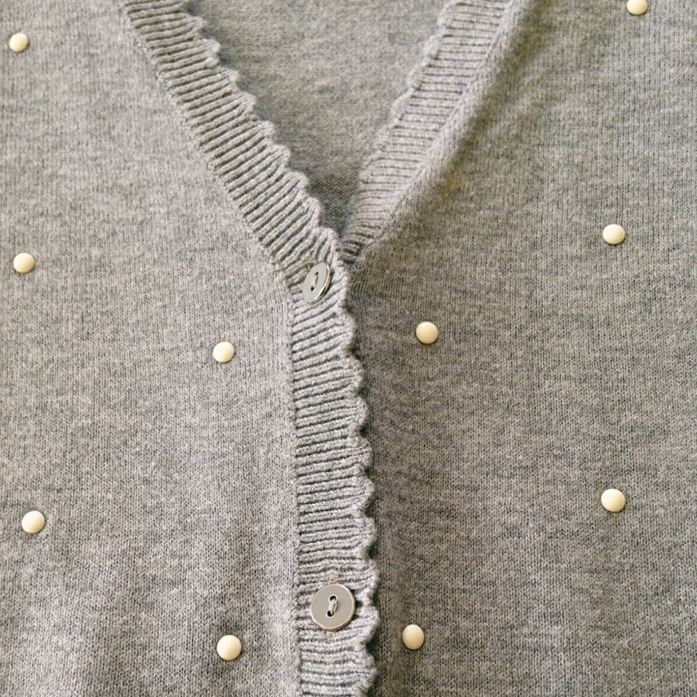 Sweater - Picture 4 of 5